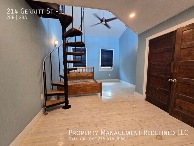 Building Photo - 214 Gerritt St