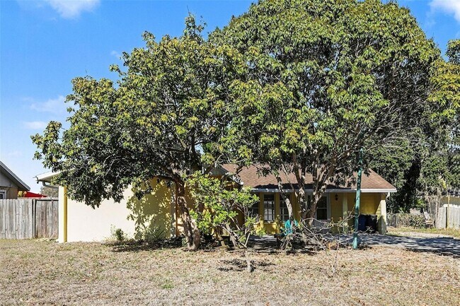 Building Photo - 2874 Indianwood Dr