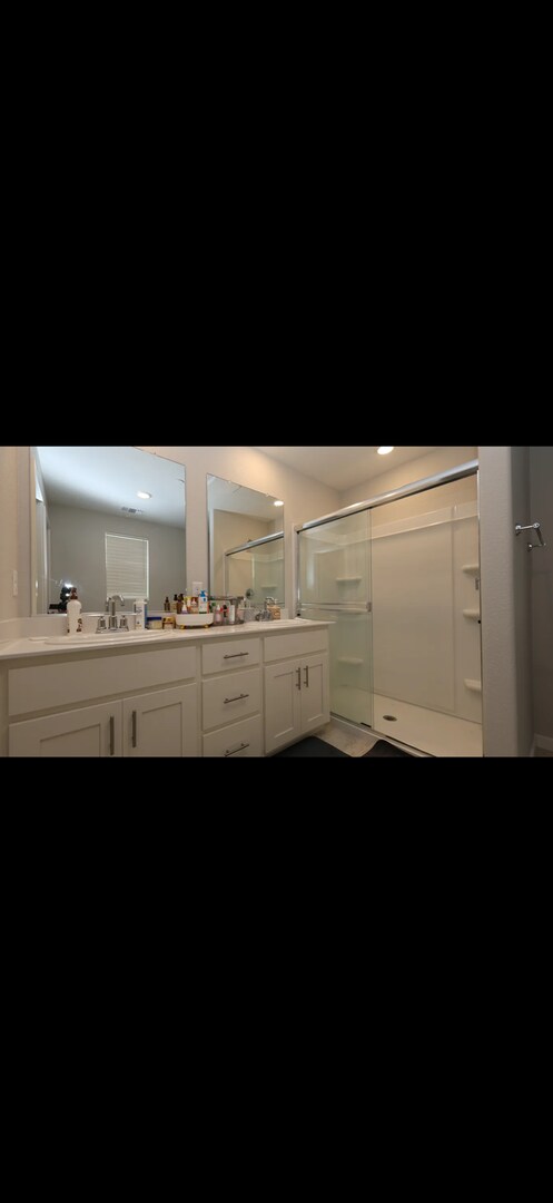 Building Photo - Gorgeous 4 Bedroom and 3 Bathroom Home in Wildhawk North Development $3,100 plus utilities and solar