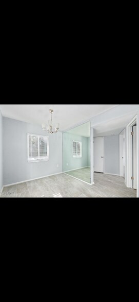 Building Photo - 6236 N 16th St