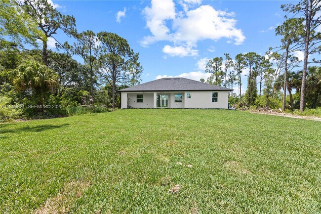 Building Photo - 3111 W 17th St