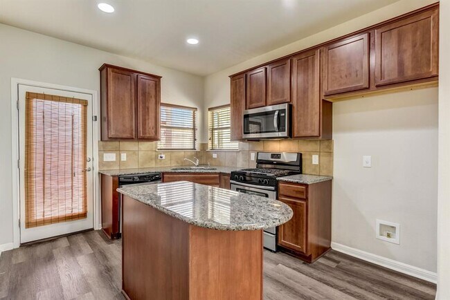 Building Photo - 11400 W Parmer Ln
