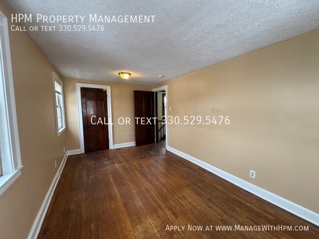 Building Photo - 3234 Arbor Rd SW