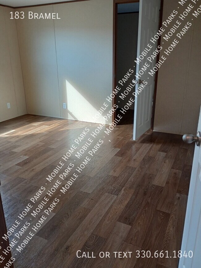 Building Photo - 183 Bramel-