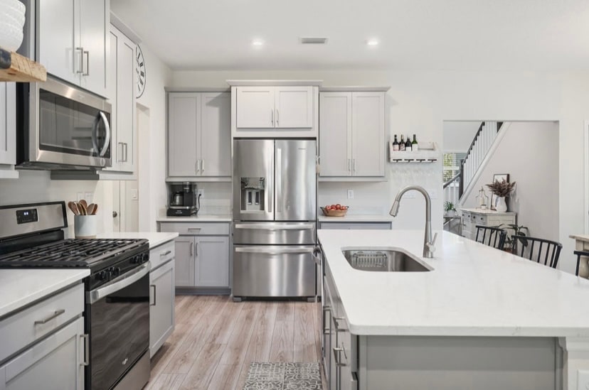 Building Photo - 116 Meadow Creek Dr