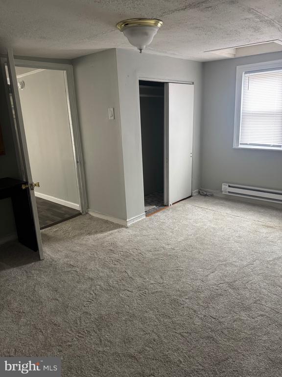 Building Photo - 607 West Lawn Ave