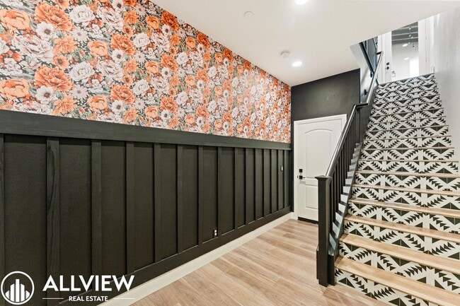 Building Photo - Turnkey 2 Bedroom, 2.5 Bath End Unit Townhome Available NOW in Rancho Mission Viejo!