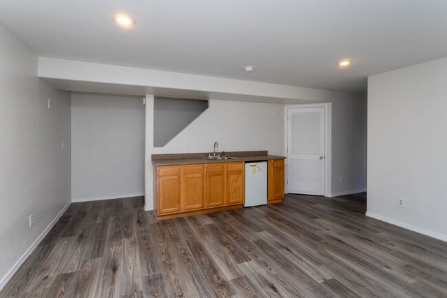 Building Photo - Spacious 4-Bedroom Home with Walk-Out Basement!