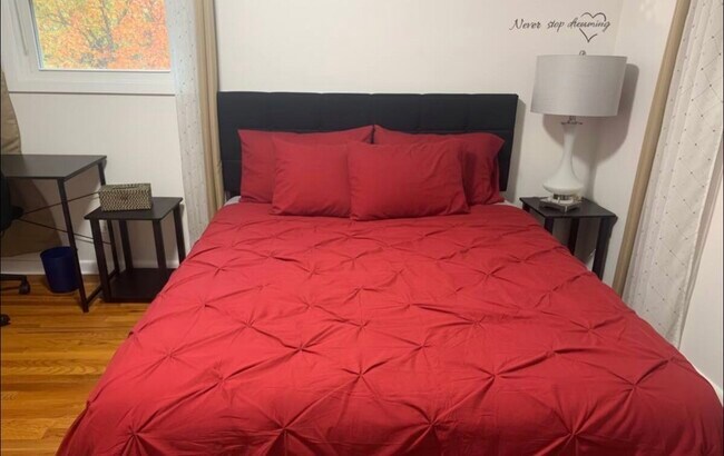 Building Photo - 449 Jensen Rd