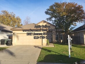 Building Photo - 9197 Irish Gold Way