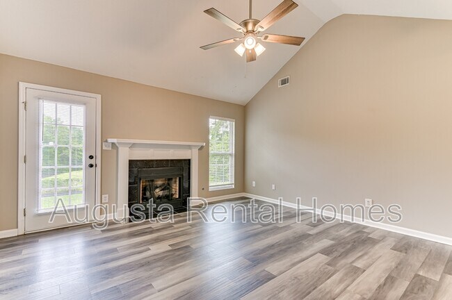 Building Photo - 4416 Hatteras Dr
