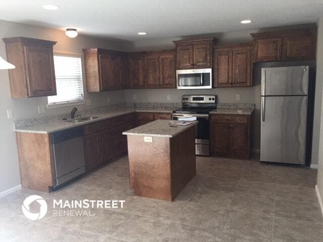 Building Photo - 19108 Switchgrass Dr