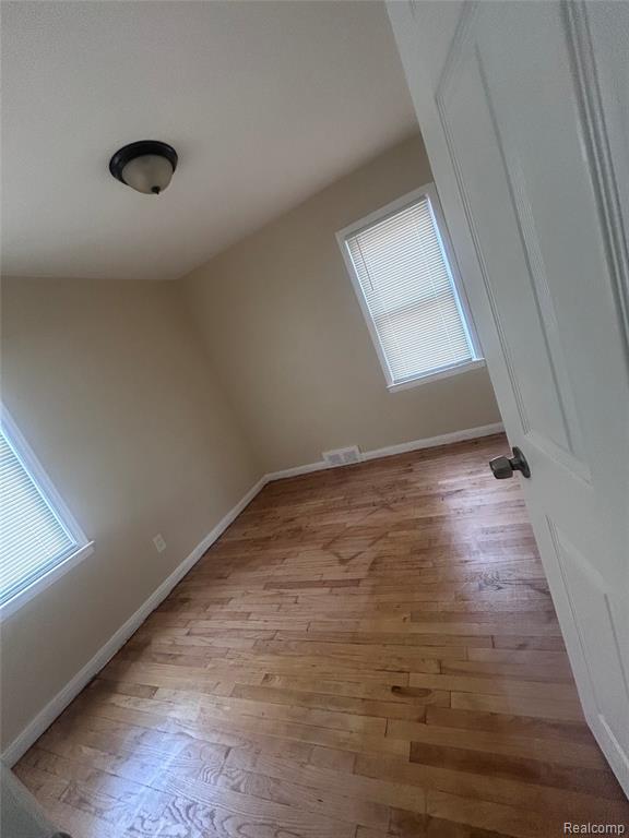 Building Photo - 11733 Minden Ave