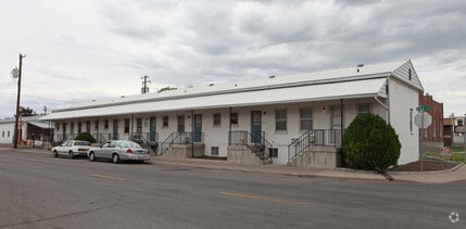 Building Photo - 247 Idaho Street East