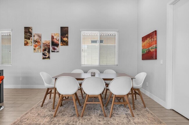 Building Photo - 51855 Avenida Juarez