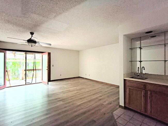 Building Photo - 3110 Paddle Creek Dr