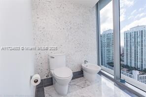 Building Photo - 200 Biscayne Boulevard Way