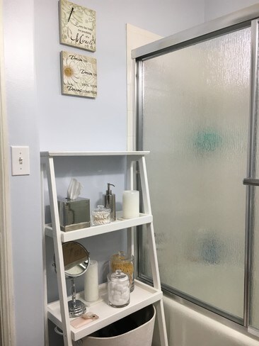 Bathroom - 4435 E Ocean Blvd