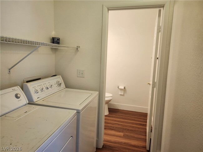 Building Photo - 6312 Rolling Rose St