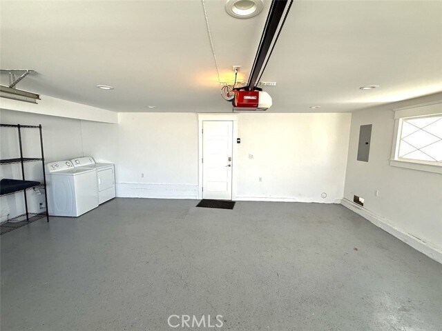 Building Photo - 524 13th St