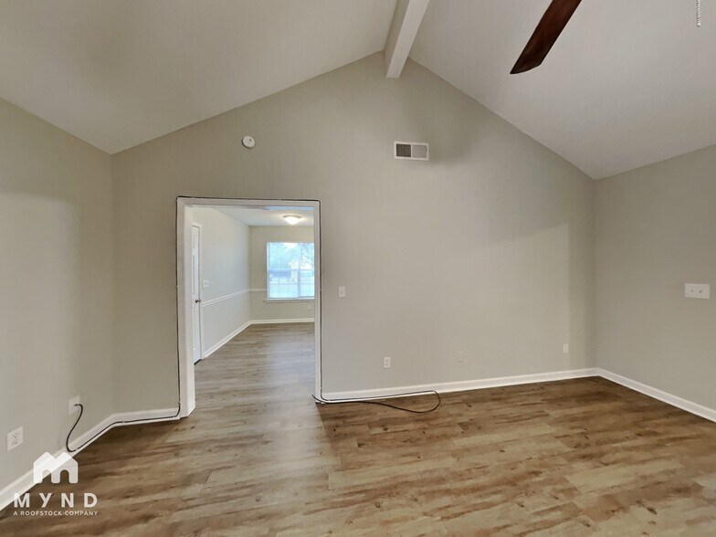 Building Photo - 169 Park Pl Ln
