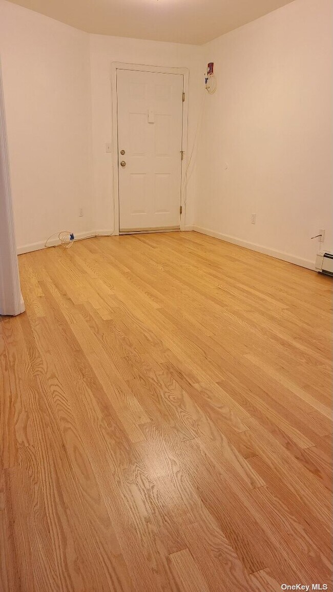 Building Photo - 246 Fair Harbor Dr
