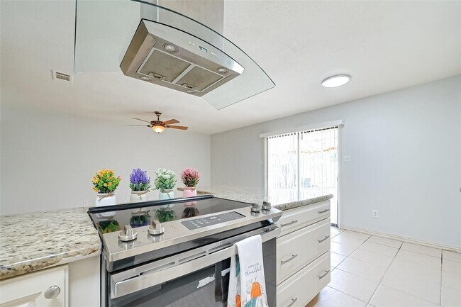 Building Photo - 17414 N Yorkglen Dr