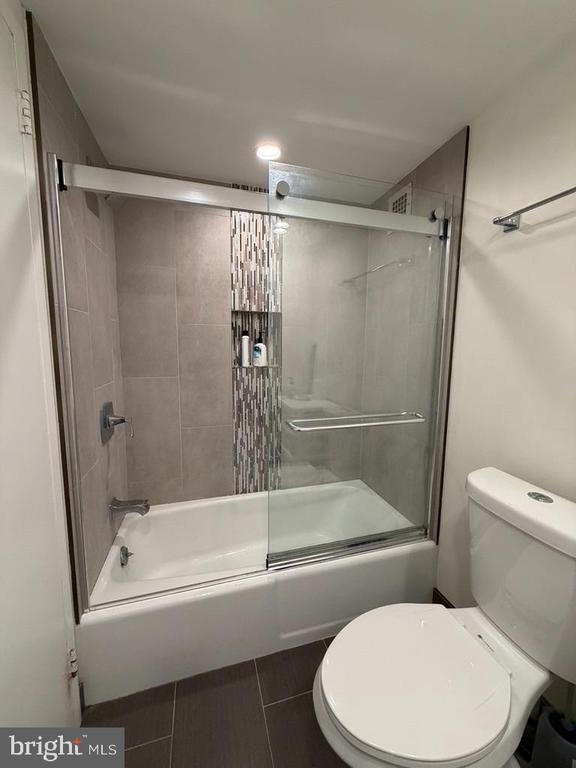 Building Photo - 5500 Friendship Blvd