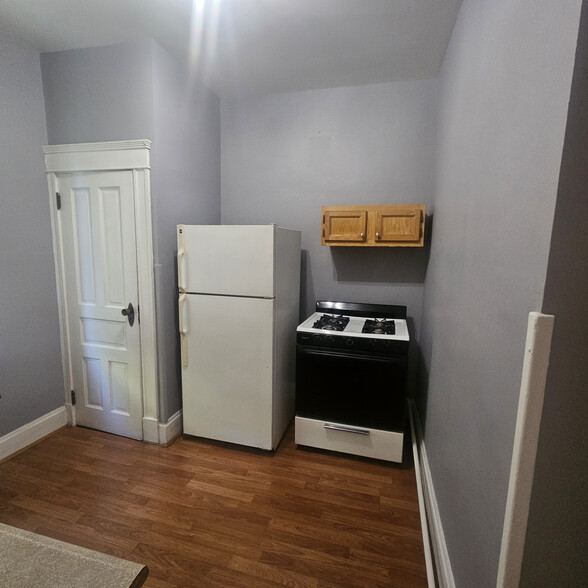Kitchen - 4209 34th Ave