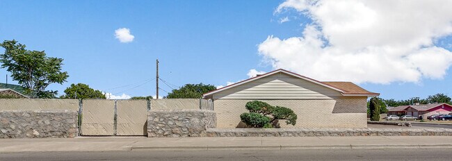 Building Photo - 5301 Marcillus Ave