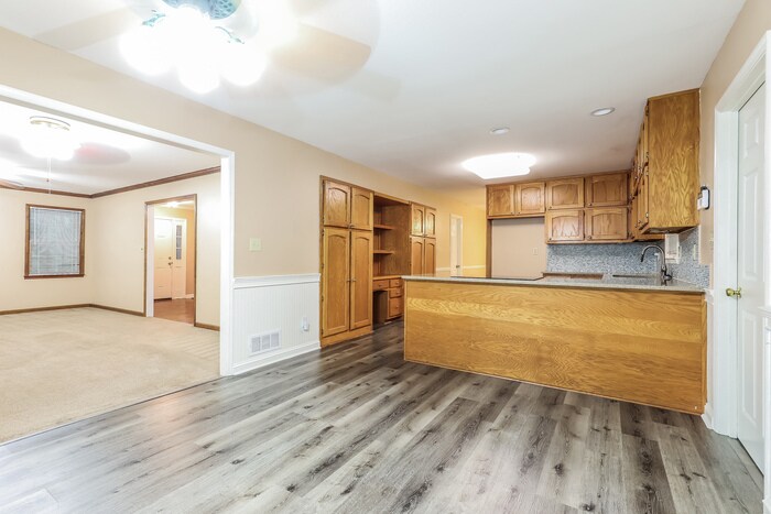 Building Photo - 5947 Chalice Way