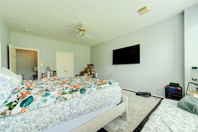 Building Photo - 5911 Canyon Brook Ct