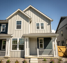 Building Photo - 16664 Shoshone St