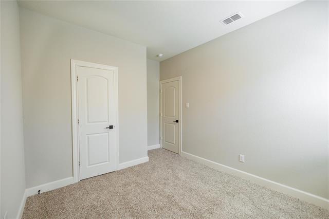 Building Photo - 613 Harbor Oaks Dr