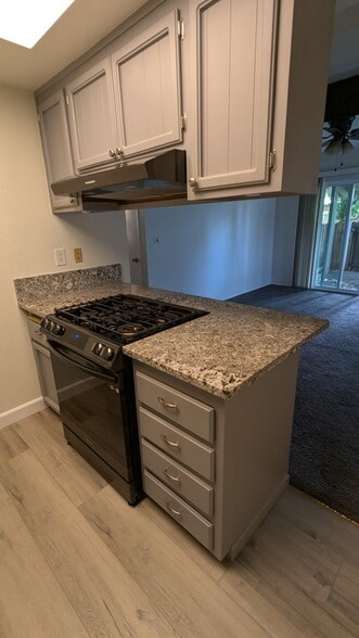 Building Photo - 7126 Grady Dr