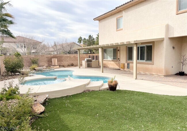 Building Photo - 10674 San Bellacova Ct