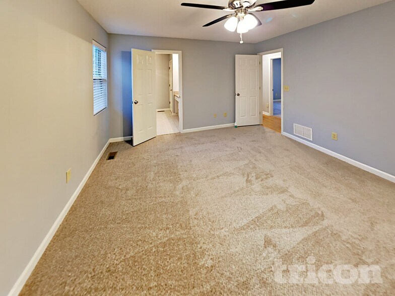 Building Photo - 140 Remington Ln