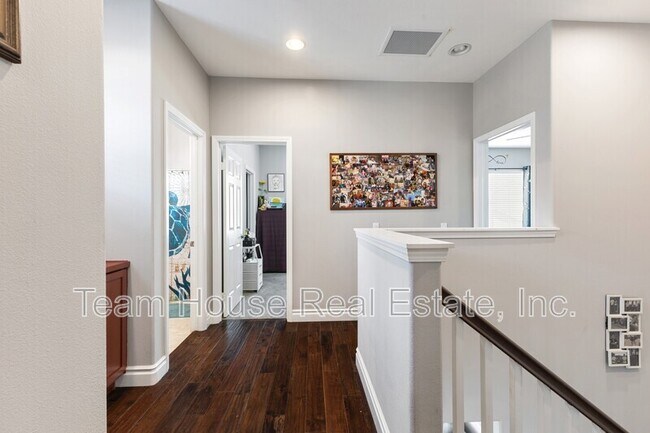 Building Photo - 23191 Brescia Dr
