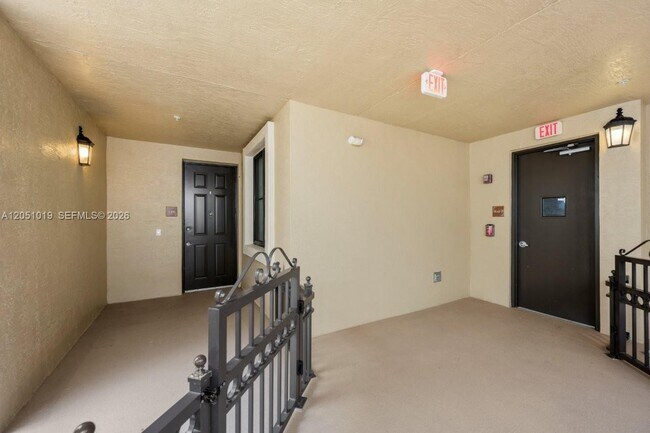 Building Photo - 2900 NW 125th Ave