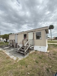 Building Photo - 920 Boardwalk Ln