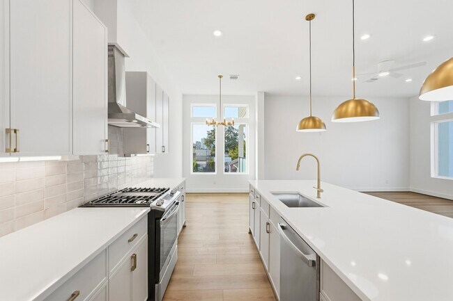 Building Photo - 3826 Wilmer St