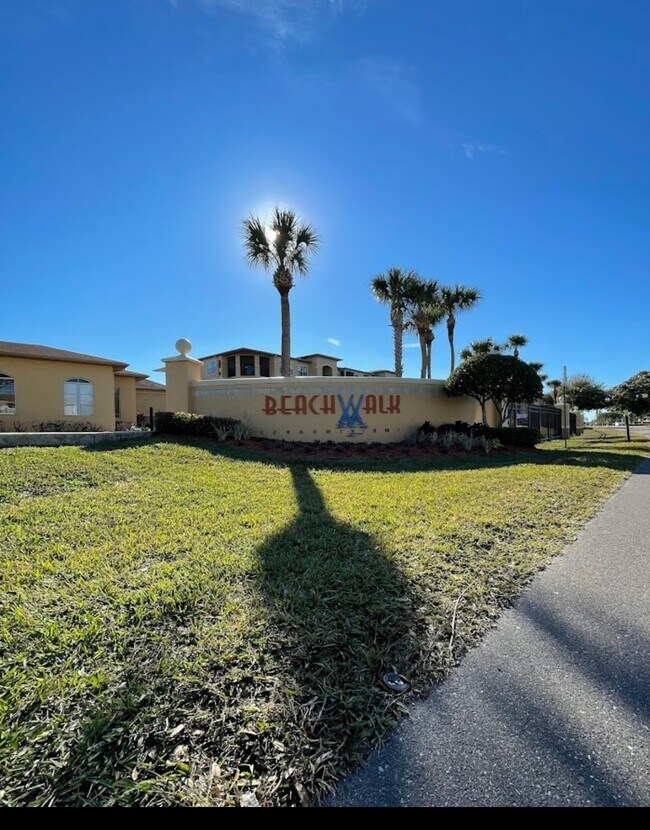 Beachwalk condos - 4333 Bayside Village Dr