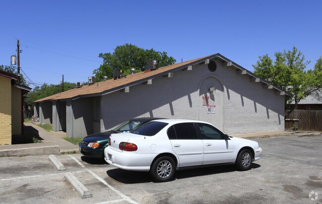 Building Photo - 8208 Sam Rayburn Dr