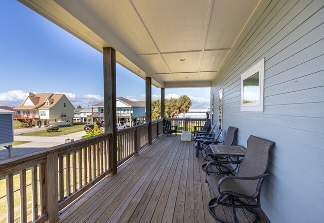 Building Photo - 16511 John Davis Rd