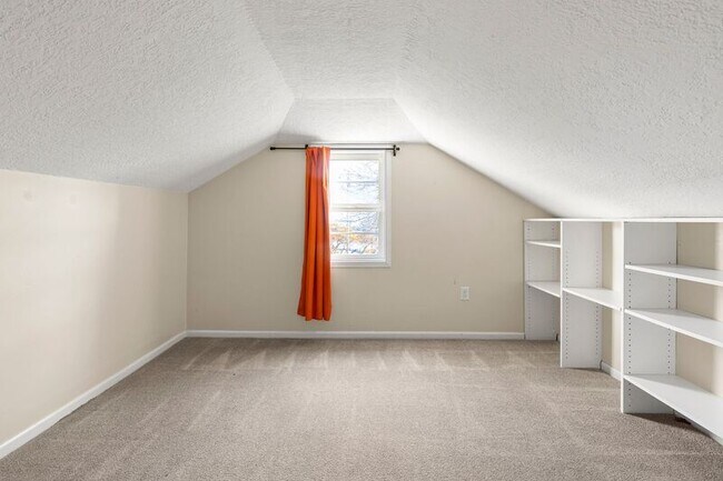 Building Photo - 4707 N Willamette Blvd