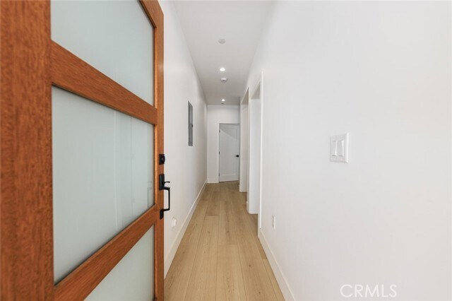 Building Photo - 1261 S Longwood Ave