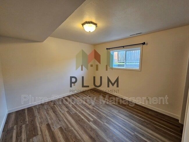 Building Photo - 200 Eddy Ave