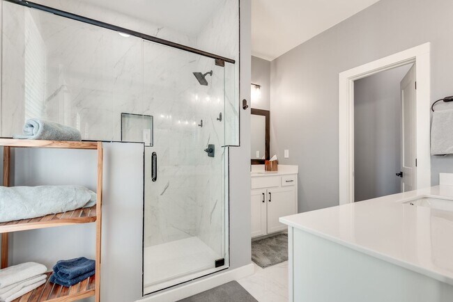 Building Photo - Newly Constructed 3/3.5 Home Minutes From Downtown Decatur and Avondale Estates!