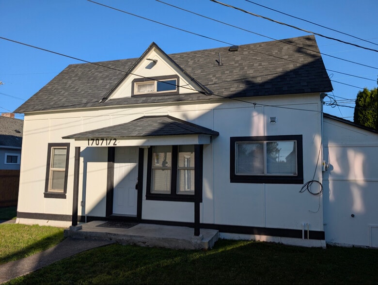 Primary Photo - 1705 Lombard Ave
