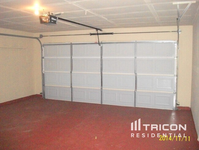 Building Photo - 746 Catalina Dr